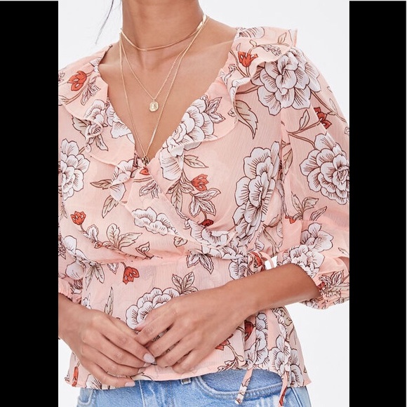 NWT Forever 21 Women’s Top Size Small - Picture 3 of 6